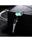 Collier Fleur à la Pierre Bleu Clair Ronde Fluorescent- Plaqué Argent