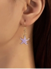 Boucles d’Oreilles Pendantes Étoile de Mer Dorée et Lavande – Esprit Plage Coloré