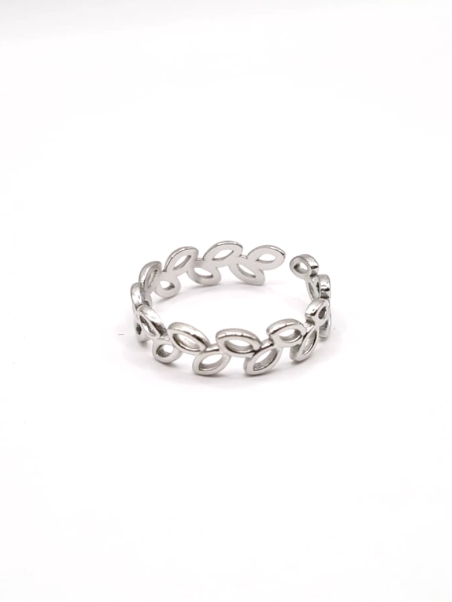Bague argentée feuillage ajouré – style bohème chic