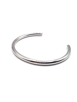 Bracelet Jonc Argenté Minimaliste – Élégance Épurée en Acier Inoxydable