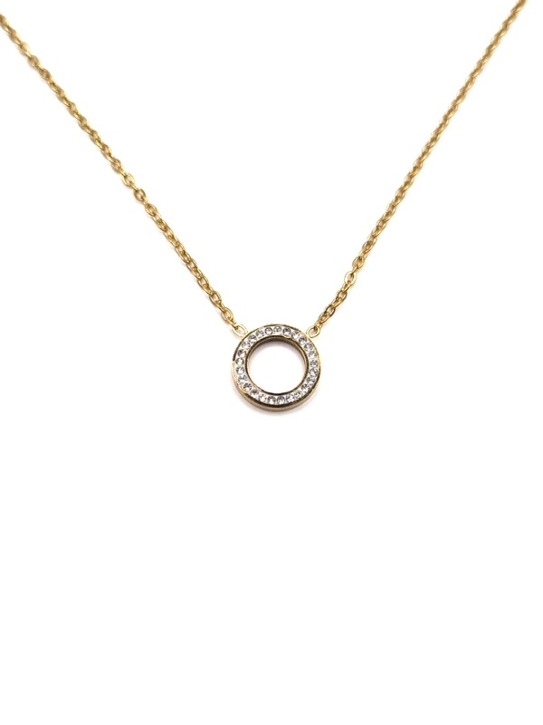 Collier Cercle Doré Pavé de Zircons – Symbole d’Harmonie et d’Éclat