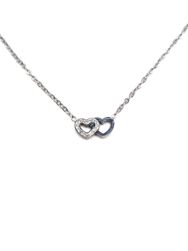 Collier Double Cœur Entrelacé Argenté – Symbole d’Amour Éternel