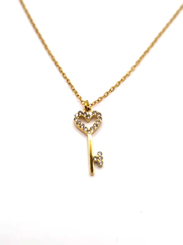 Collier Enfant Clé Cœur Strass – Bijou Étincelant en Acier Inoxydable Doré