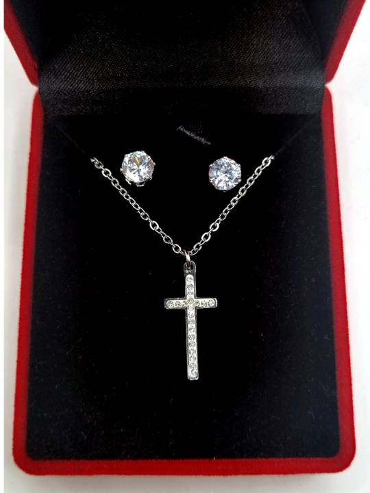 Coffret Collier Croix & Boucles Zircon – Élégance Intemporelle en Acier Inoxydable Argenté