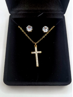 Coffret Collier Croix Doré & Boucles Zircon – Élégance Spirituelle en Acier Inoxydable