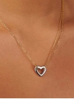 Collier Cœur Ajouré Doré – Élégance Minimaliste en Acier Inoxydable