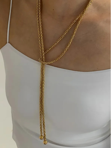 Collier Long Doré en Acier Inoxydable – Chaîne Souple & Élégante