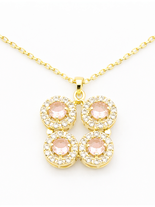 Collier Trèfle Rose Poudré Plaqué Or 18K – Pendentif 20 mm & Chaîne 45 cm