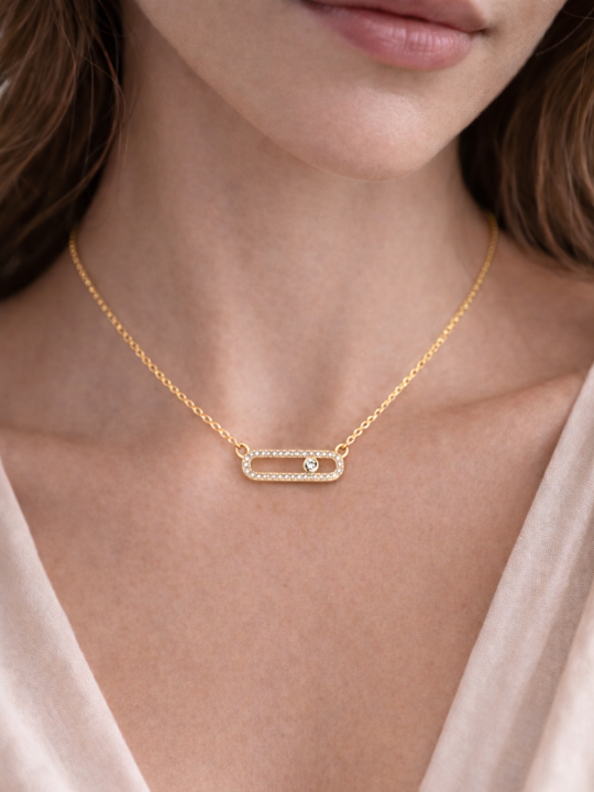 Collier Barre Ovale Sertie Plaqué Or 18K – Pendentif 20 mm & Chaîne 45 cm